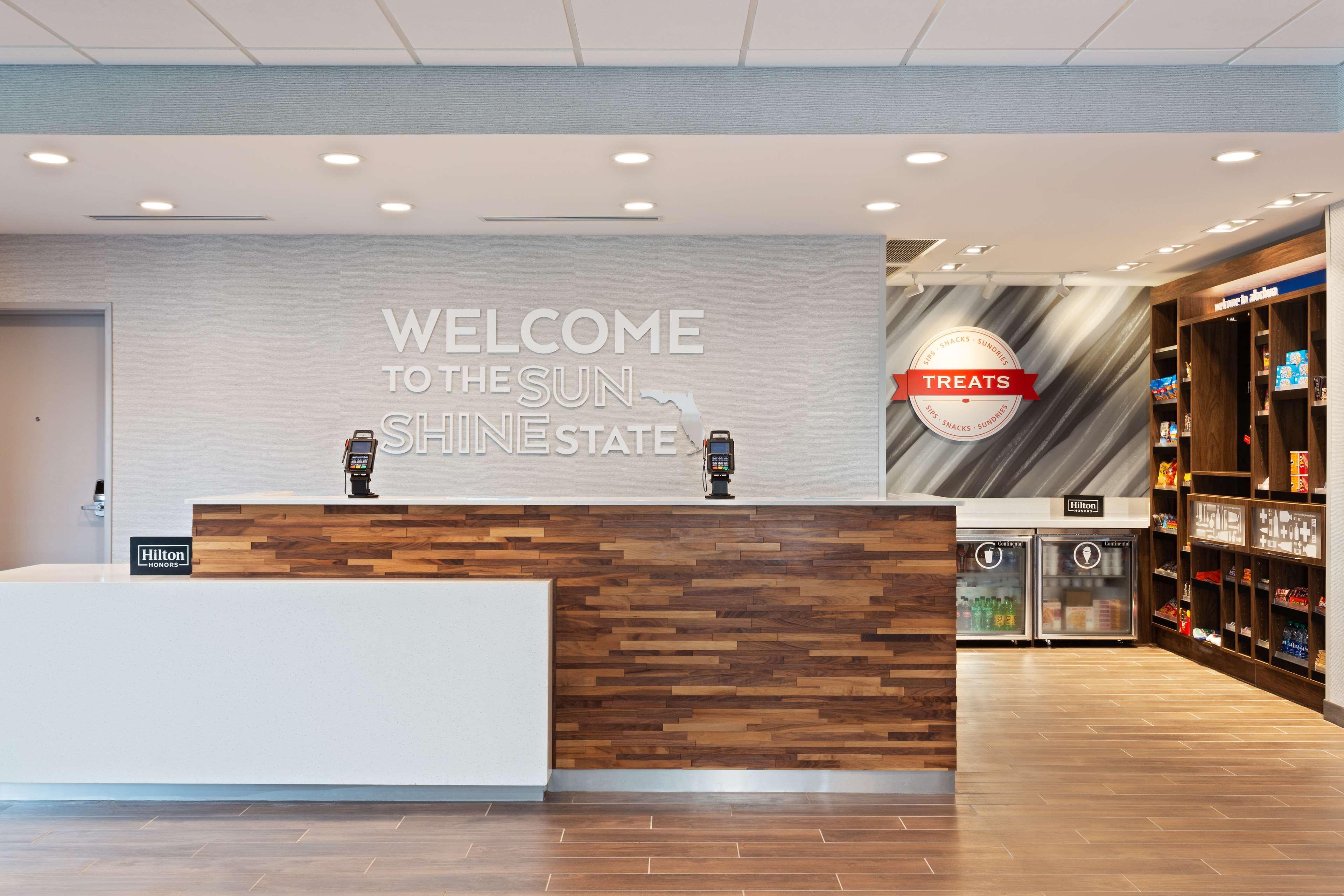Hampton Inn & Suites Alachua I-75, Fl Exterior photo